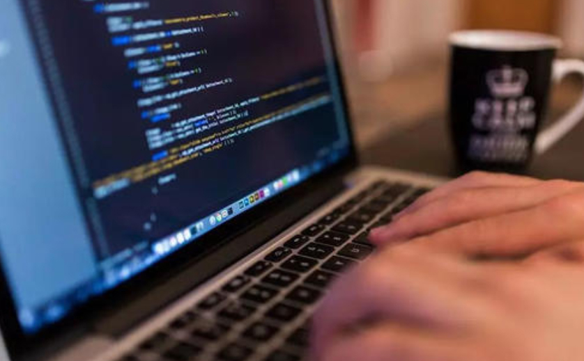 老板請閉嘴我讓你看看什么叫開掛